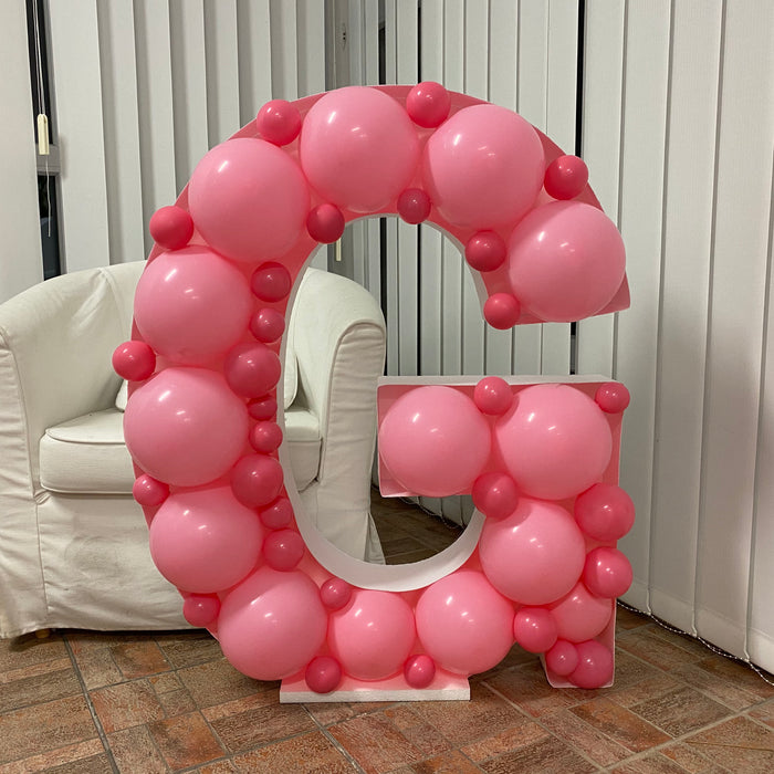 Letter G | Balloon Mosaic Frame| 39.37in x 32.7in